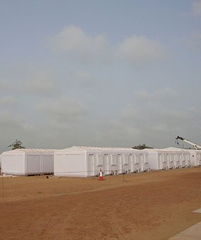 Pemasangan Kabin Pengurusan Modular yang telah siap di Senegal.