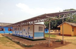 Kontena generasi baru Karmod digunakan untuk penyimpanan tenaga suria di Nigeria